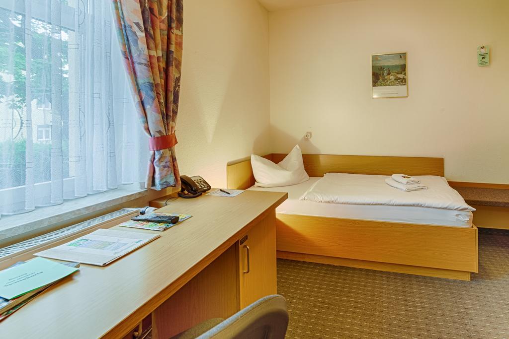 Hotel Am Galgenberg Gera Eksteriør bilde